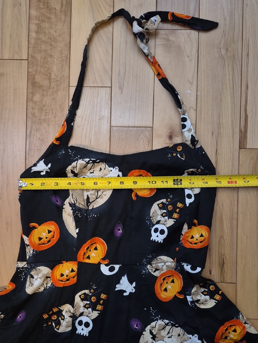 Oten Womens' Black Pumpkin & Ghost Halter Dress - Picture 4 of 6